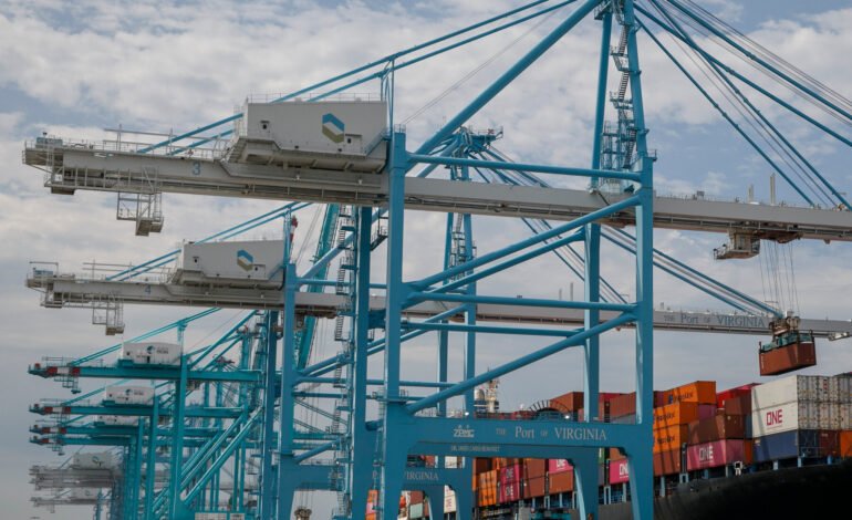 As Strike Looms, Port Operators Ask Regulator to Force Dockworkers to Negotiate