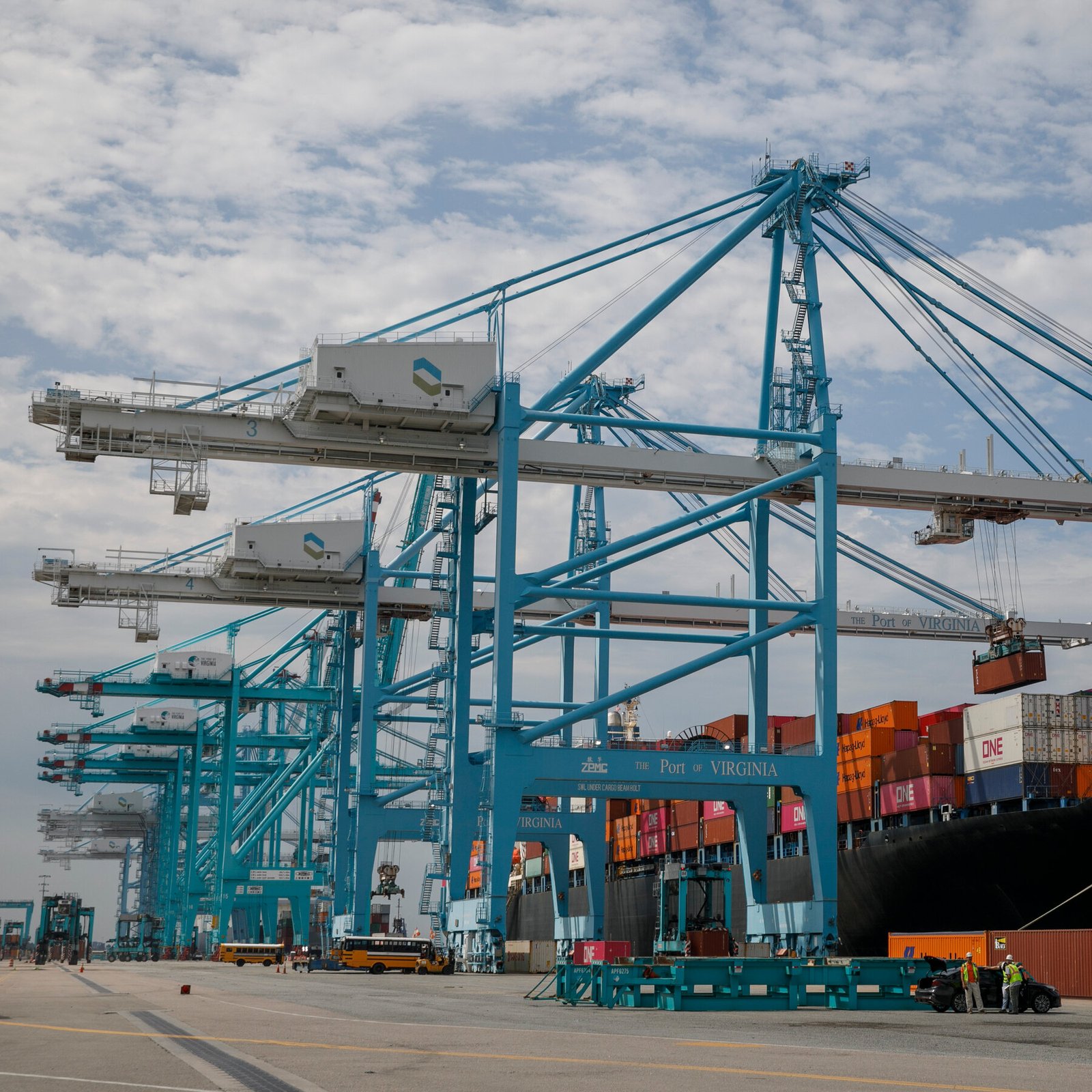 As Strike Looms, Port Operators Ask Regulator to Force Dockworkers to Negotiate