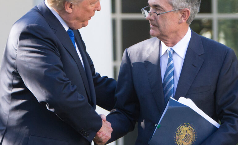 Trump Primed to Clash With Fed After Key Rate Decision